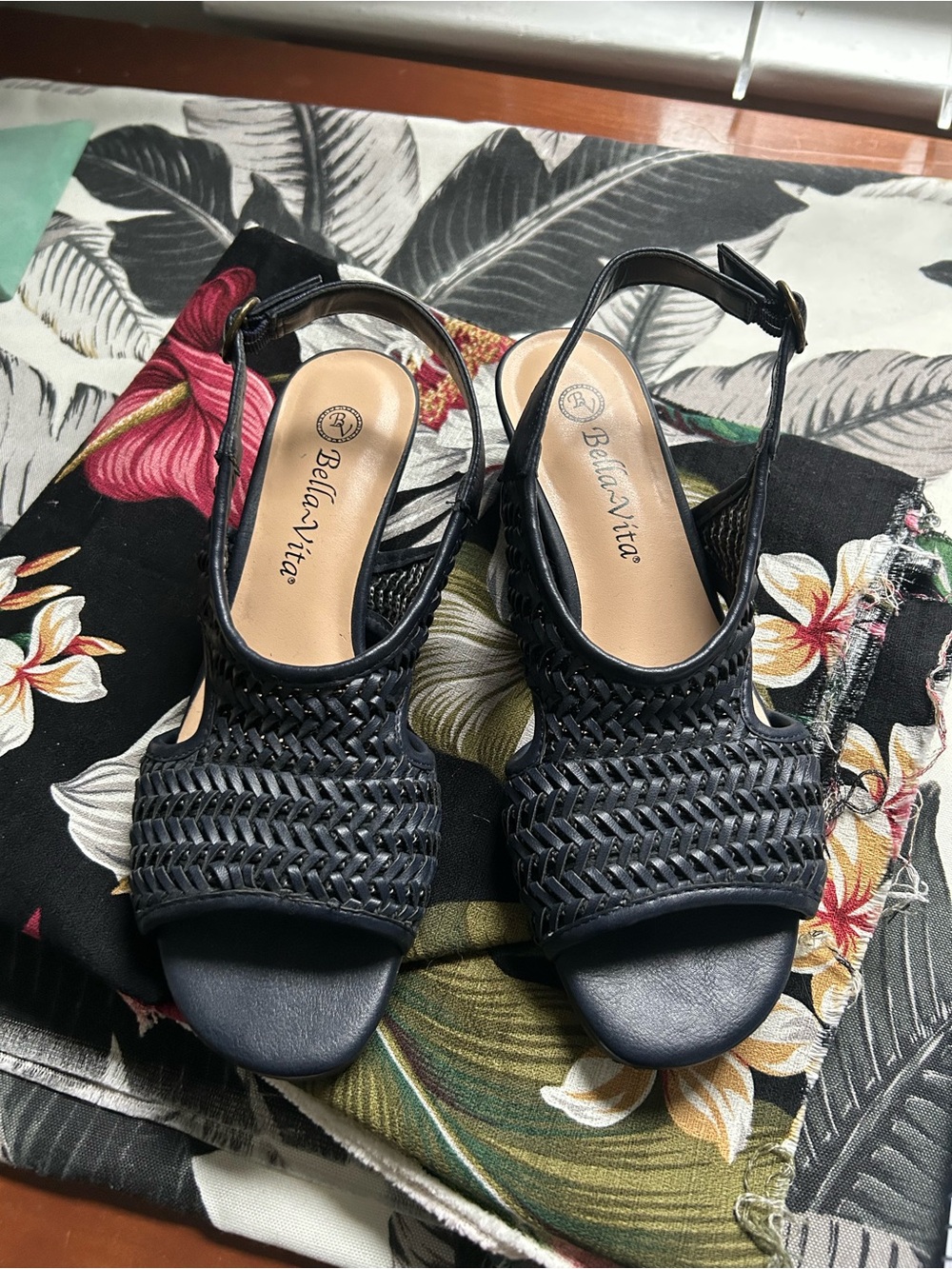 Bella Vita Justine ll Navy Woven Slingback Sandals with Ankle Strap